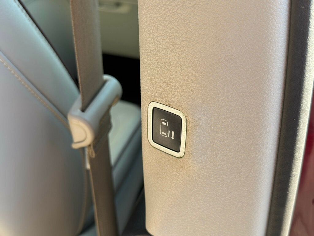 2018 Chrysler Pacifica 4 NEW TIRES! DETAILED READY TO GO!  - 22961928 - 22