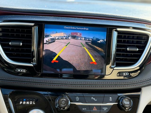 2018 Chrysler Pacifica 4 NEW TIRES! DETAILED READY TO GO!  - 22961928 - 44