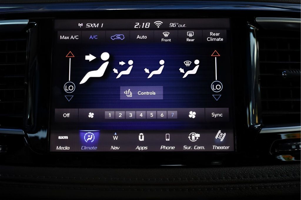 2018 Chrysler Pacifica Limited photo 37