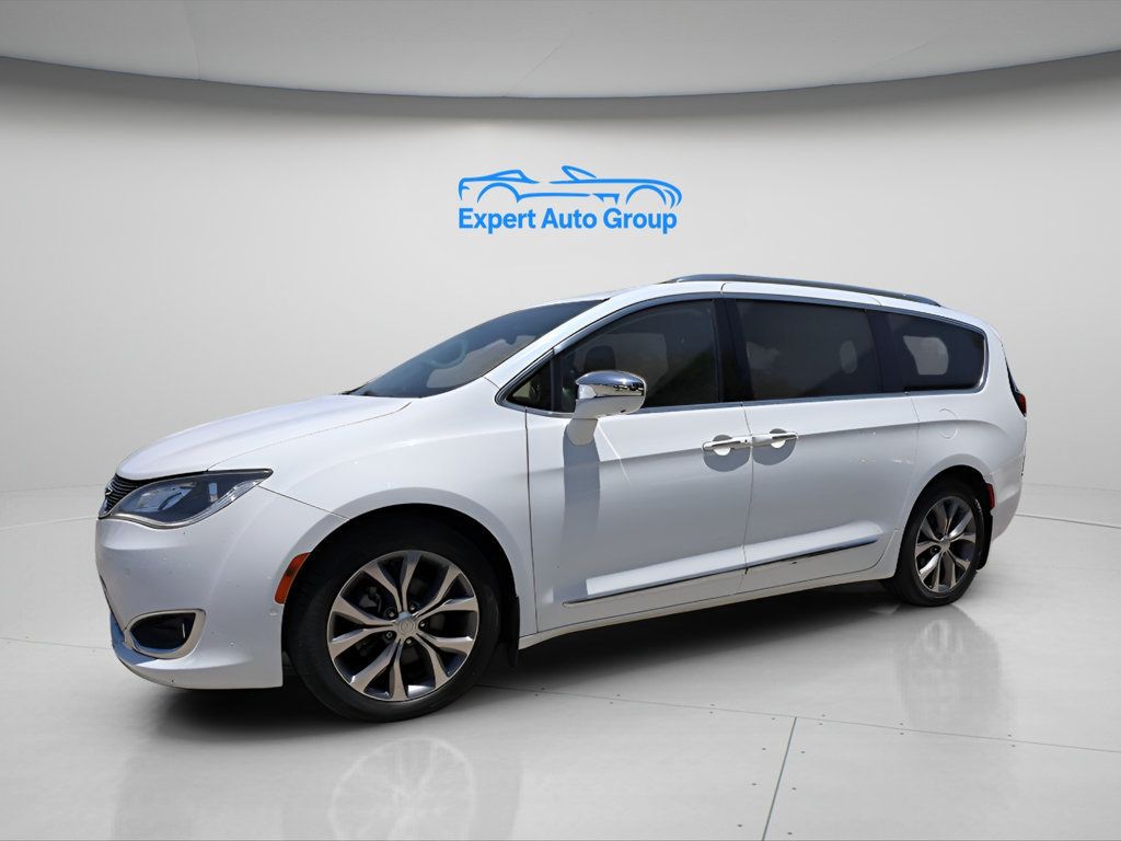 2018 Chrysler Pacifica Limited photo 4