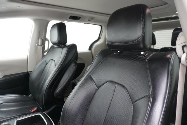 2018 Chrysler Pacifica Limited FWD - 23037106 - 8