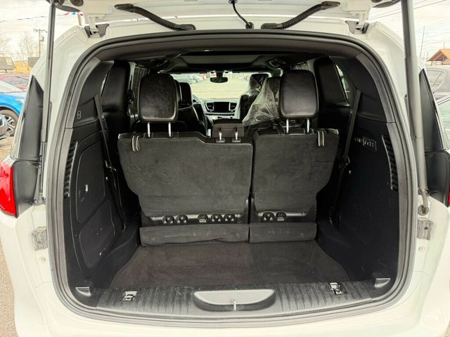 2018 Chrysler Pacifica Limited FWD - 22994692 - 9