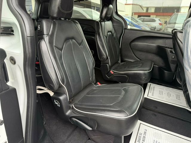 2018 Chrysler Pacifica Limited FWD - 22994692 - 14