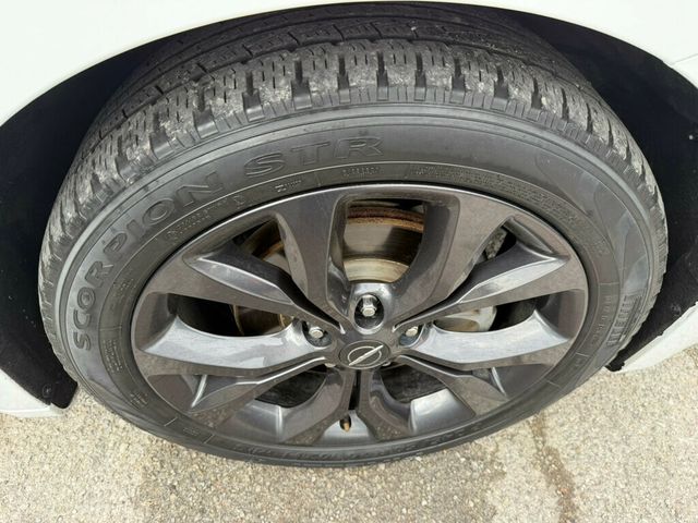 2018 Chrysler Pacifica Limited FWD - 22994692 - 19