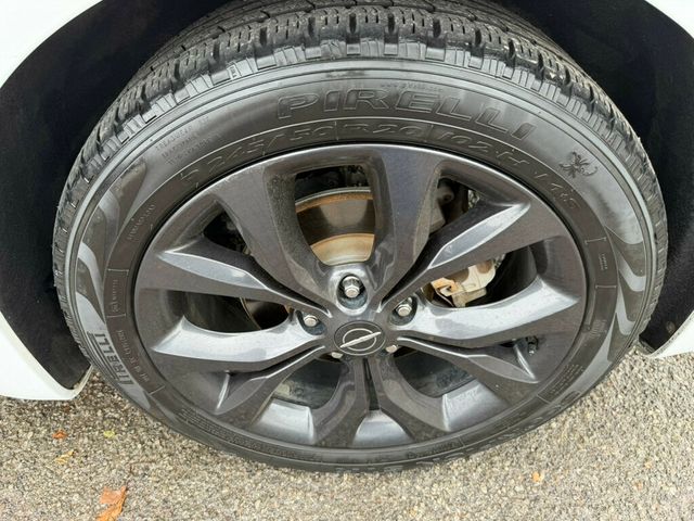 2018 Chrysler Pacifica Limited FWD - 22994692 - 6