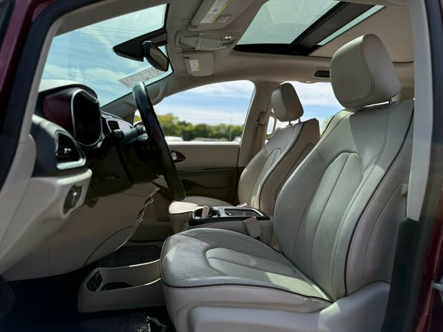 2018 Chrysler Pacifica Limited FWD - 22902756 - 10