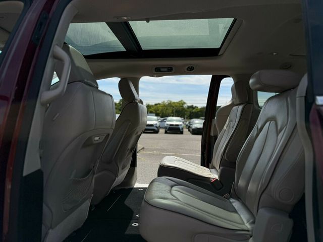 2018 Chrysler Pacifica Limited FWD - 22902756 - 11