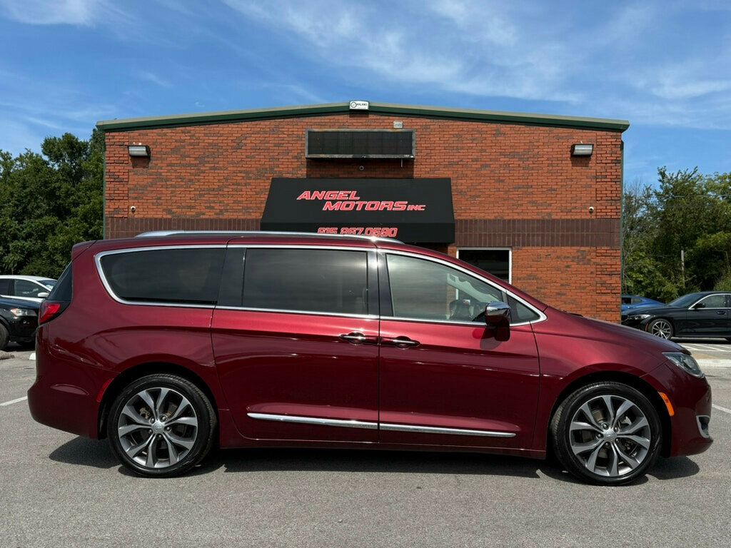 2018 Chrysler Pacifica Limited FWD - 22902756 - 1