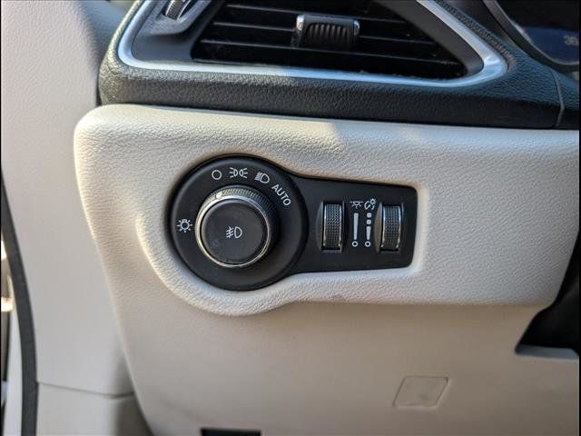 2018 Chrysler Pacifica Limited FWD - 22929139 - 14