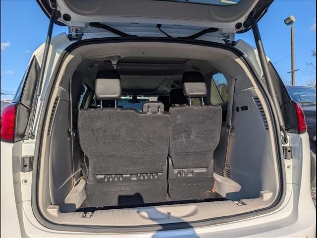 2018 Chrysler Pacifica Limited FWD - 22929139 - 20