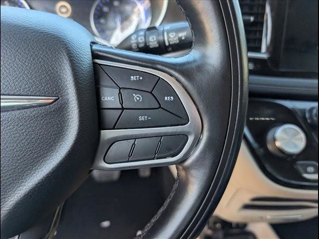 2018 Chrysler Pacifica Limited FWD - 22929139 - 8