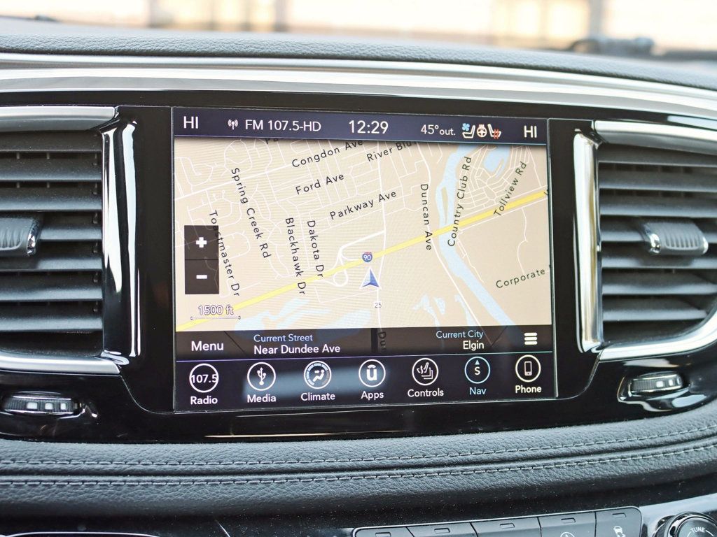 2018 Chrysler Pacifica Limited FWD - 22944259 - 13