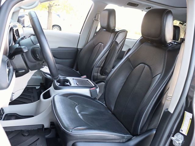 2018 Chrysler Pacifica Limited FWD - 22944259 - 24