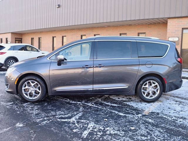 2018 Chrysler Pacifica Limited FWD - 22944259 - 6