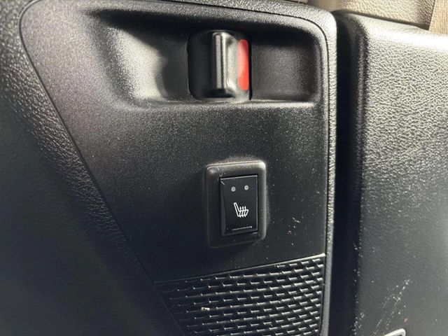 2018 Chrysler Pacifica Limited FWD - 22940467 - 16