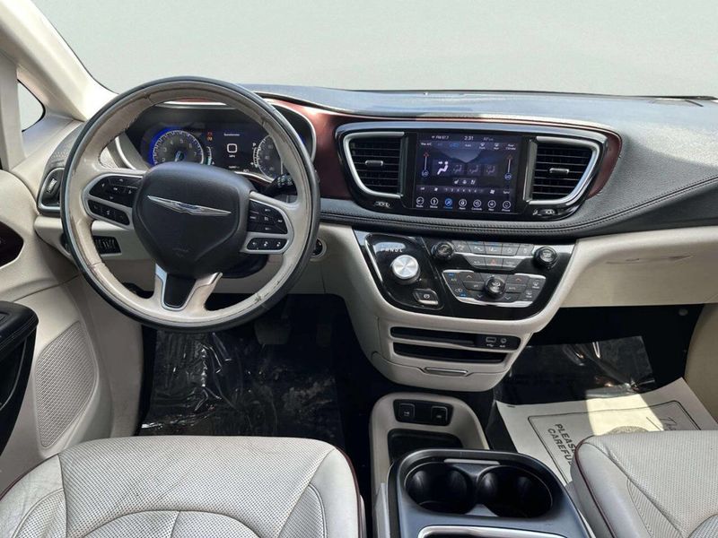 2018 Chrysler Pacifica Limited FWD - 23051491 - 20