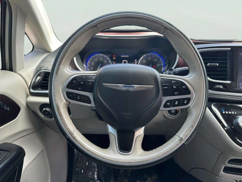 2018 Chrysler Pacifica Limited FWD - 23051491 - 23
