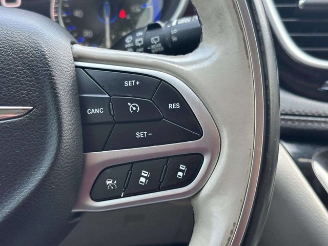 2018 Chrysler Pacifica Limited FWD - 23051491 - 28