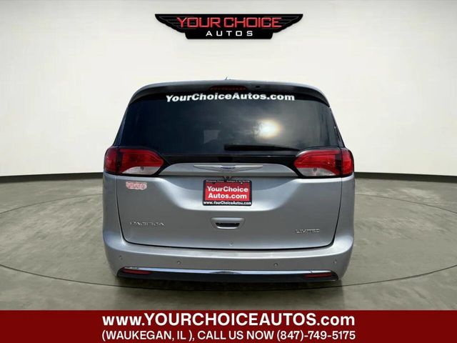 2018 Chrysler Pacifica Limited FWD - 23051491 - 3