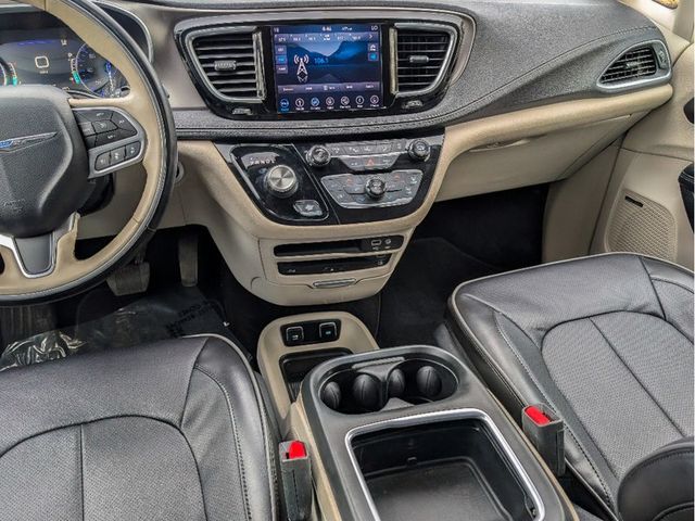 2018 Chrysler Pacifica Limited FWD - 23012833 - 20