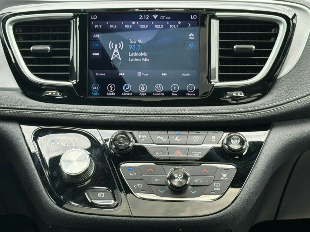 2018 Chrysler Pacifica Limited FWD - 23039702 - 27