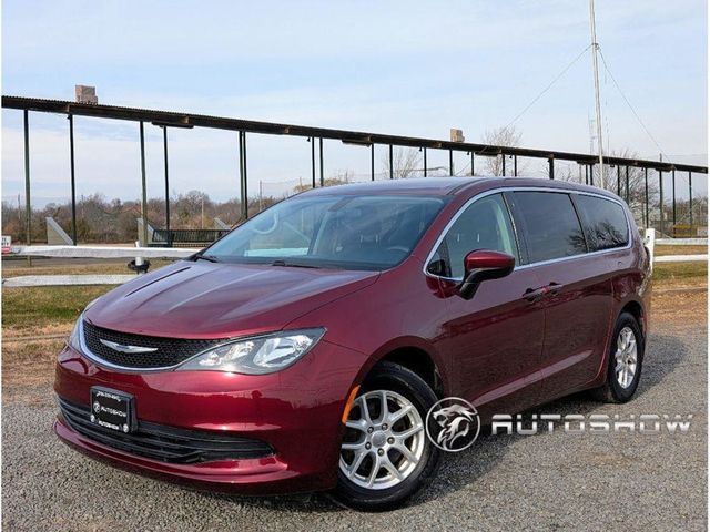 2018 Chrysler Pacifica LX FWD - 22959539 - 0