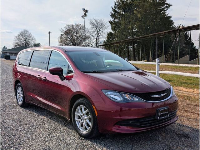 2018 Chrysler Pacifica LX FWD - 22959539 - 2