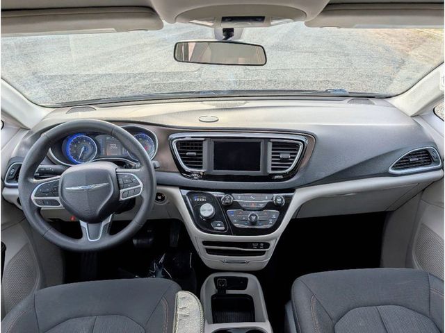 2018 Chrysler Pacifica LX FWD - 23071261 - 28