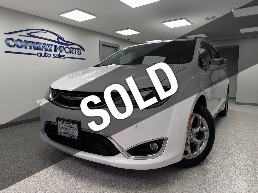 2018 Chrysler Pacifica Navi! Leather! Sunroof! Extra Clean! Family