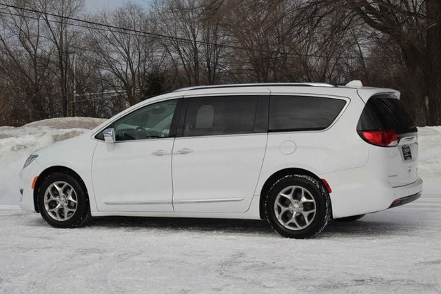 2018 Chrysler Pacifica ON SALE...LIMITED W/ LEATHER, MOONROOF, NAVIGATION - 22976093 - 18