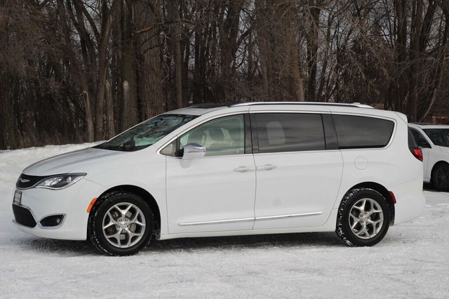 2018 Chrysler Pacifica ON SALE...LIMITED W/ LEATHER, MOONROOF, NAVIGATION AND NEW TIRES - 22976093 - 16