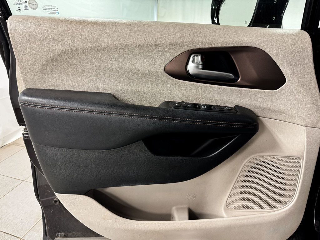 2018 Chrysler Pacifica TOURING L - 22924573 - 16