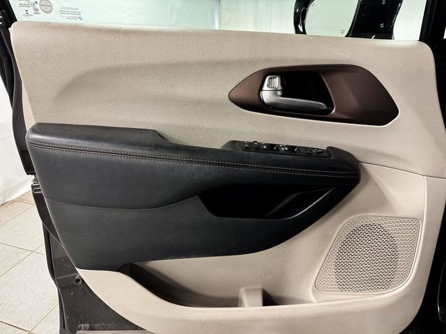 2018 Chrysler Pacifica TOURING L - 22924573 - 16