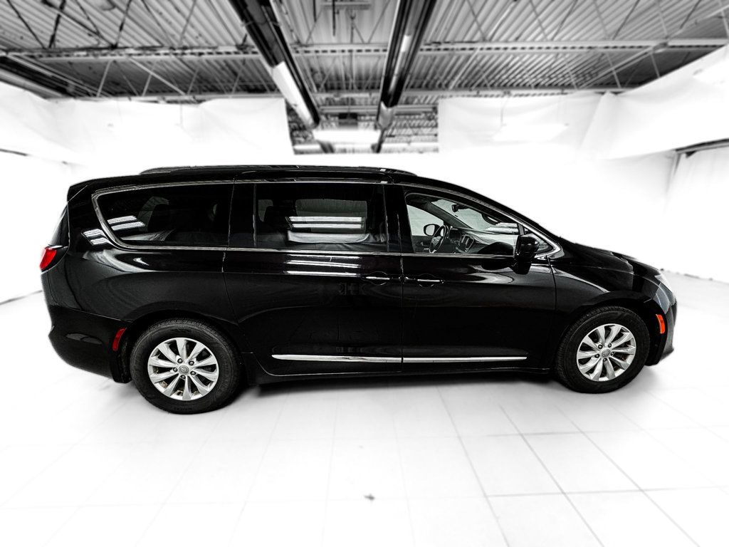 2018 Chrysler Pacifica TOURING L - 22924573 - 6