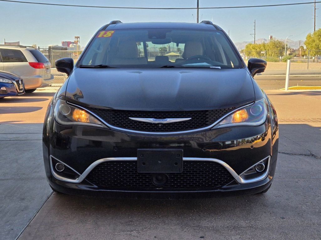 2018 Chrysler Pacifica Touring L FWD - 22935154 - 4