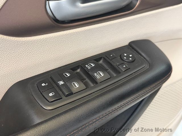 2018 Chrysler Pacifica Touring L FWD - 23037186 - 28