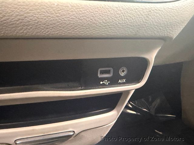 2018 Chrysler Pacifica Touring L FWD - 23037186 - 38