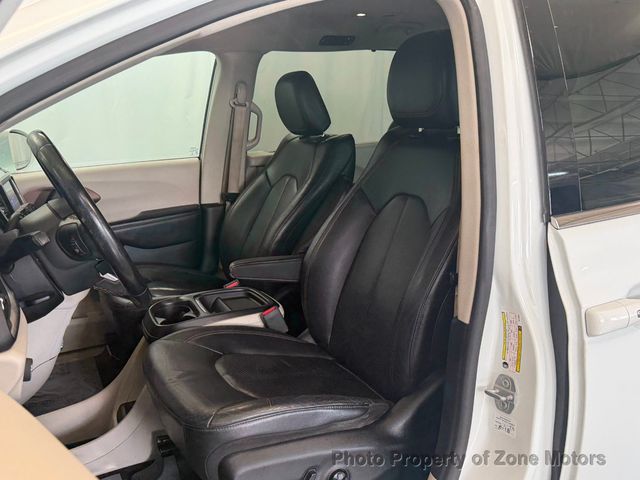 2018 Chrysler Pacifica Touring L FWD - 23037186 - 6