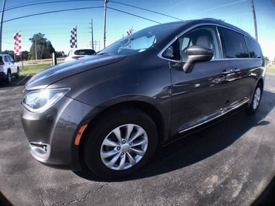 2018 Chrysler Pacifica - 2C4RC1BG9JR194193