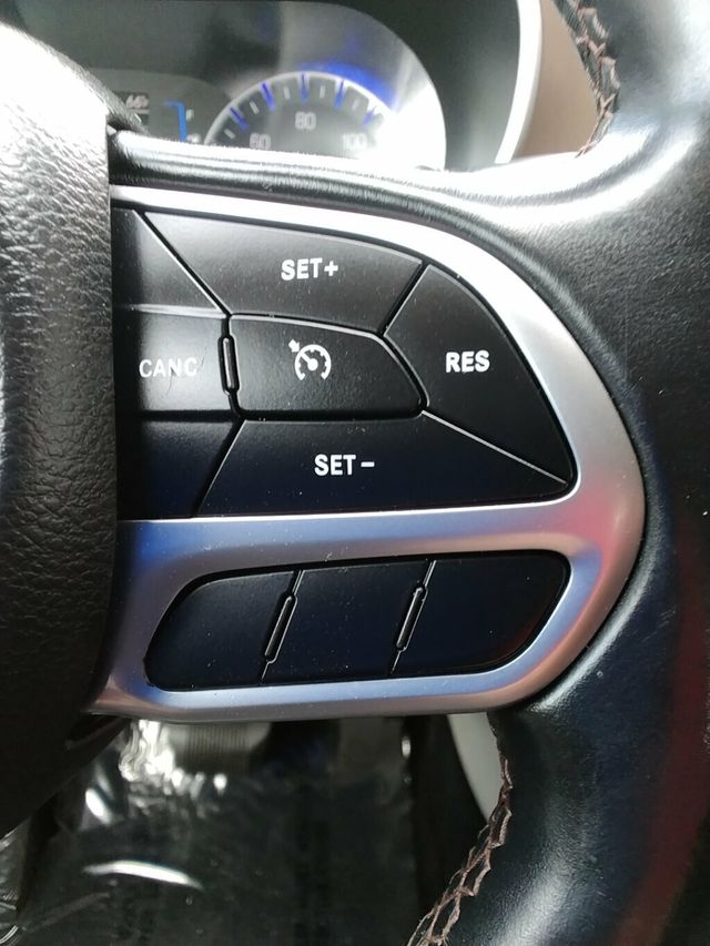 2018 Chrysler Pacifica Touring L FWD - 23020424 - 17