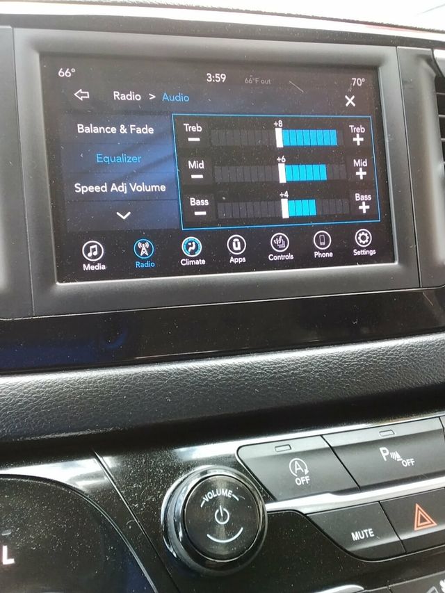 2018 Chrysler Pacifica Touring L FWD - 23020424 - 20