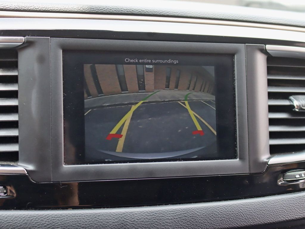 2018 Chrysler Pacifica Touring L FWD - 22868219 - 12