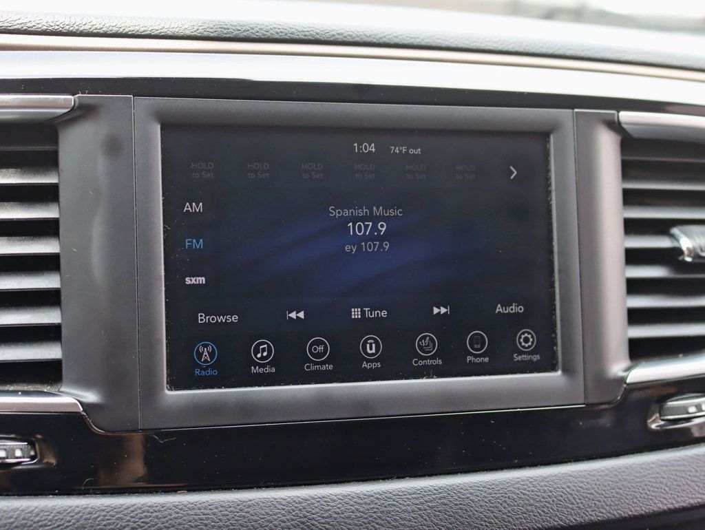 2018 Chrysler Pacifica Touring L FWD - 22868219 - 13