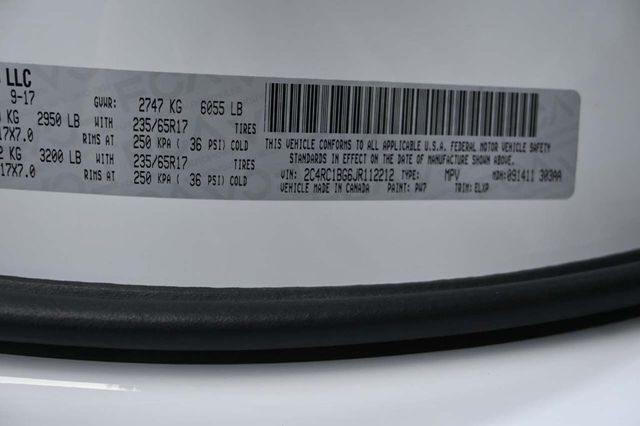 2018 Chrysler Pacifica Touring L FWD - 22975756 - 32