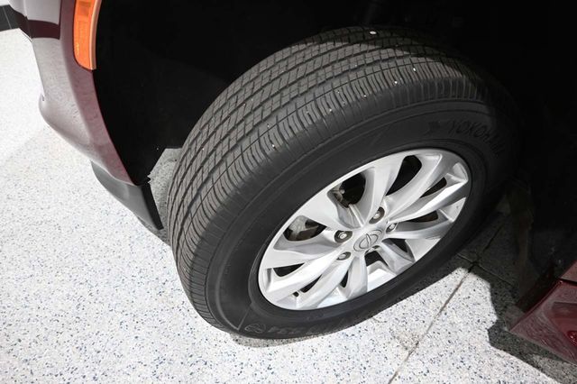 2018 Chrysler Pacifica Touring L FWD - 23044282 - 10