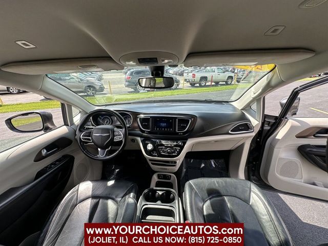 2018 Chrysler Pacifica Touring L FWD - 22459438 - 25