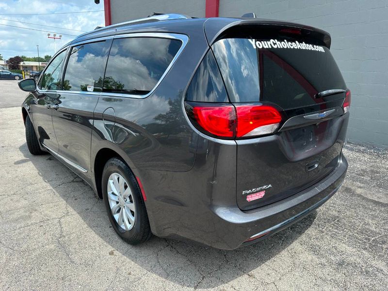 2018 Chrysler Pacifica Touring L FWD - 22892164 - 2