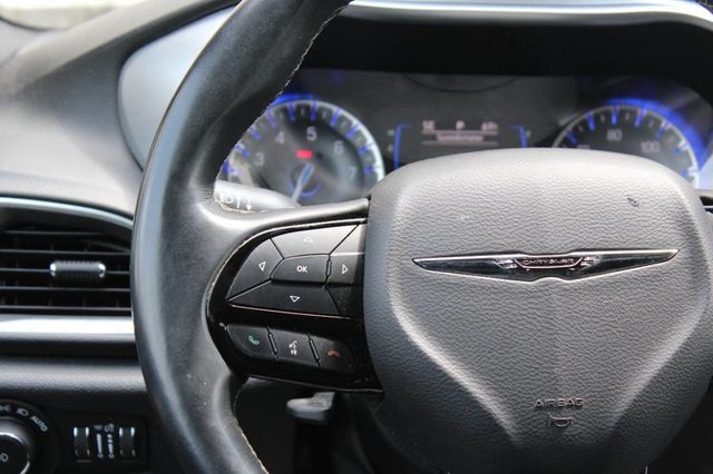 2018 Chrysler Pacifica Touring L FWD - 22895308 - 24