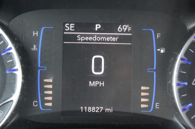 2018 Chrysler Pacifica Touring L FWD - 22895308 - 30