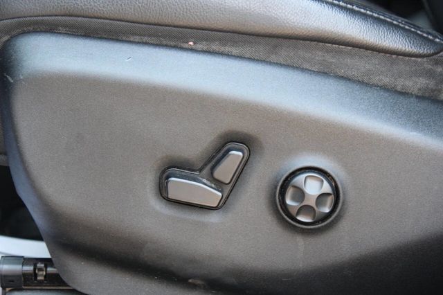 2018 Chrysler Pacifica Touring L FWD - 22895308 - 31